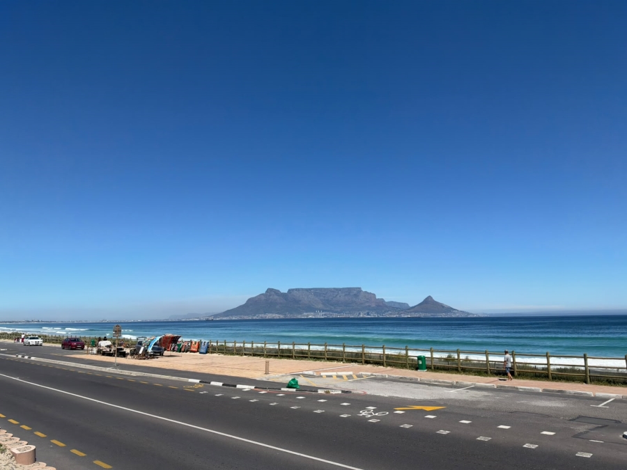 To Let 2 Bedroom Property for Rent in Bloubergstrand Western Cape